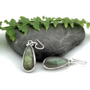 Aretes