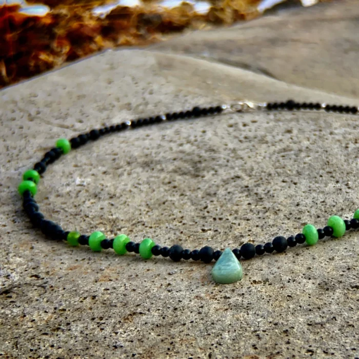 Collar Jades Ónix y Gota de Jade