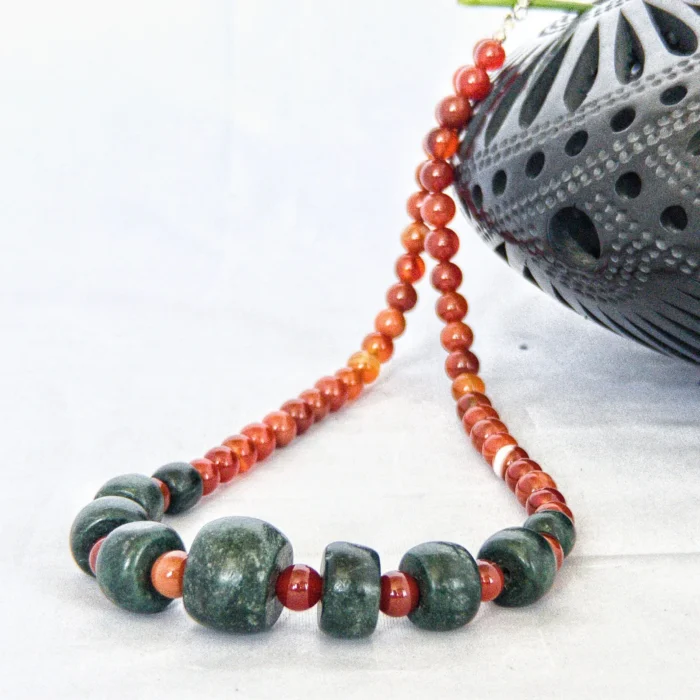 Collar Cornalina y Jade